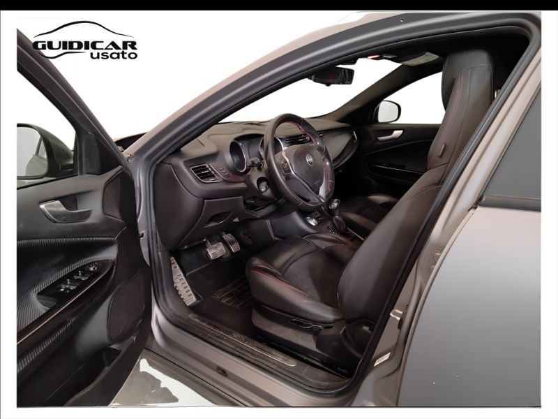 GuidiCar - ALFA ROMEO Giulietta 2016 Giulietta 1.6 jtdm Super 120cv tct Usato